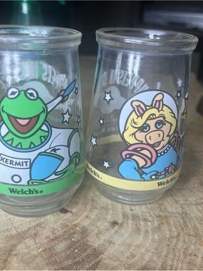 Welch's Muppets Kermit & Miss Piggy Vintage Glass Juice Jars - Green & Yellow